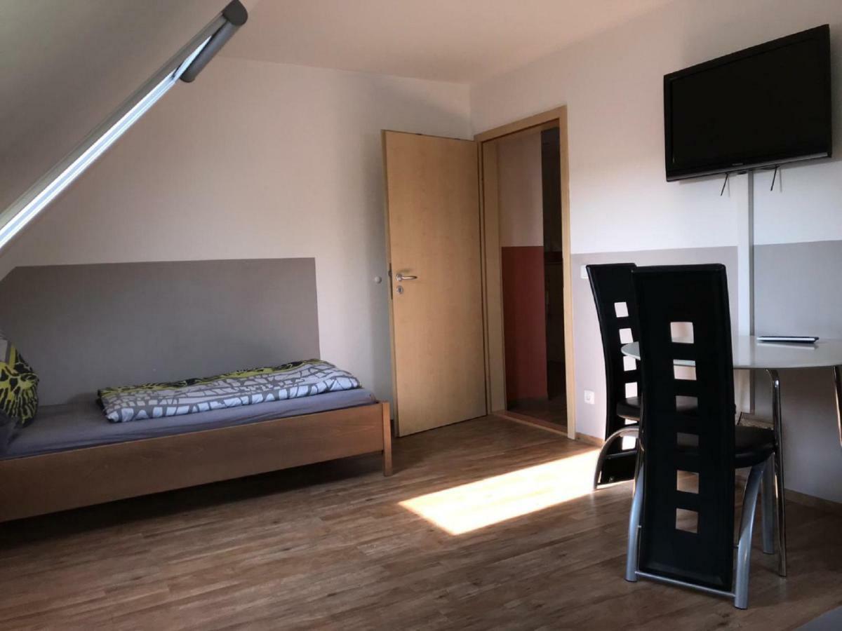 Ferienwohnung Asum Dasing Kültér fotó